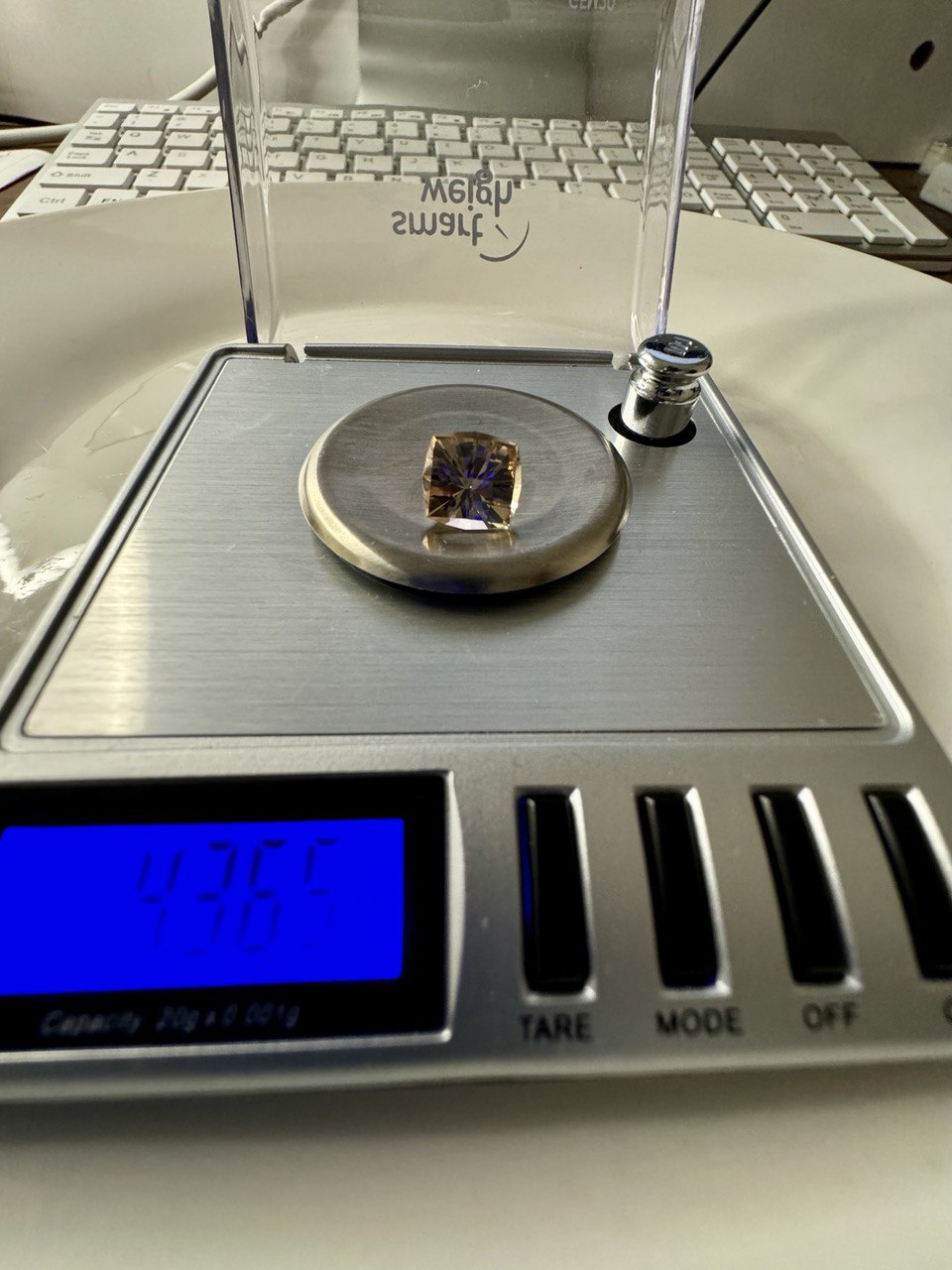 4.365 Carat- Congo Tourmaline- Pale pink -champagne Secondary image