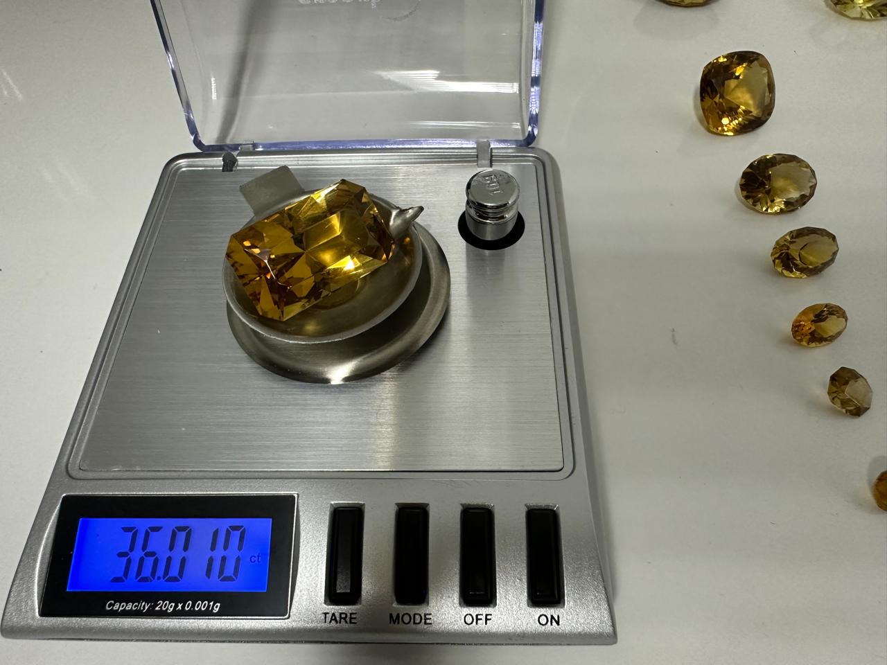 36 Carat Natural Citrine Main image